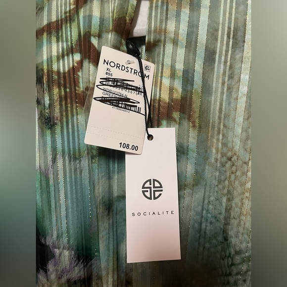 NWT Socialite Print Metallic Smocked Long Sleeve Minidress in Green Olive XL - Picture 8 of 10